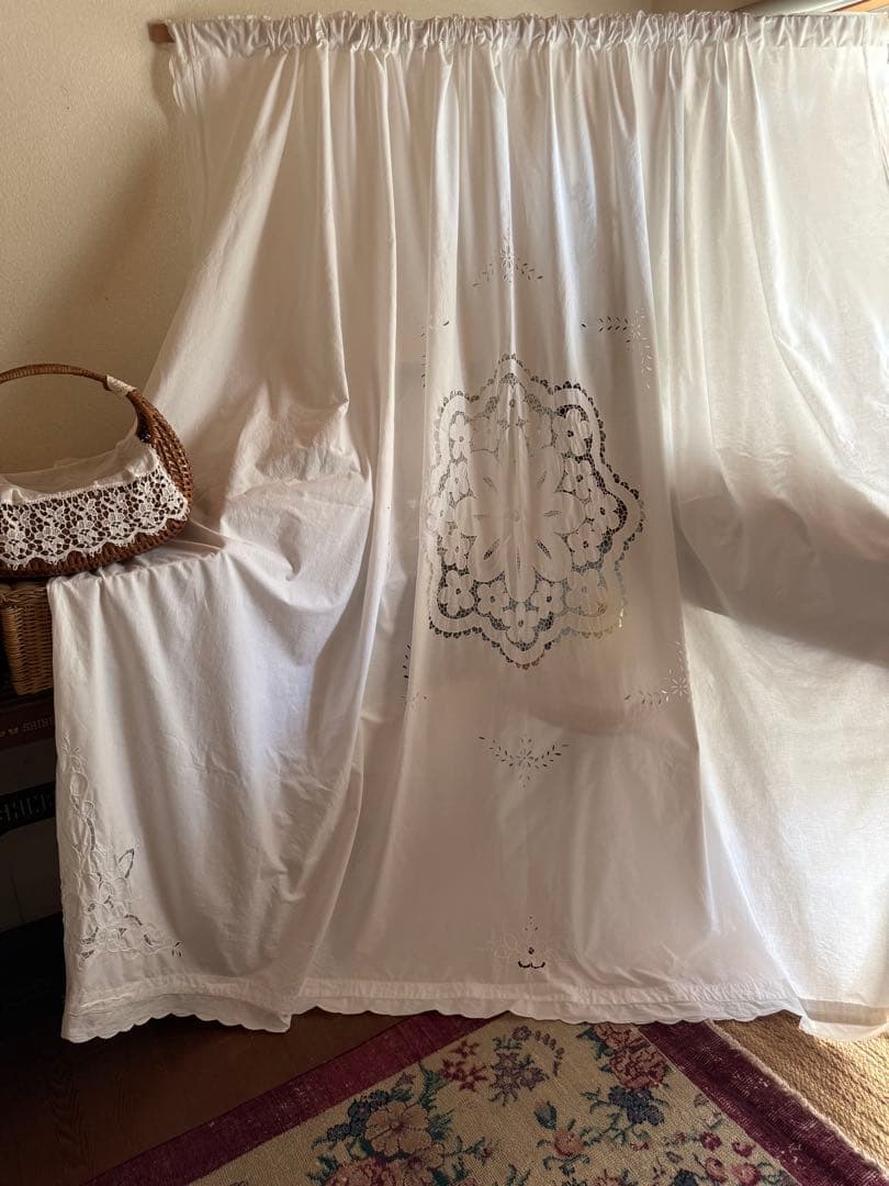 SALE❣️レア♡フランスアンティークஐ花刺繍のホワイトカーテンஐ⋆大判