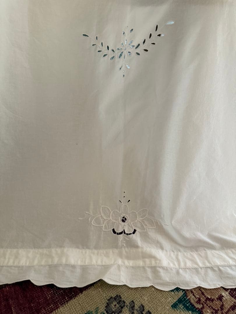 SALE❣️レア♡フランスアンティークஐ花刺繍のホワイトカーテンஐ⋆大判