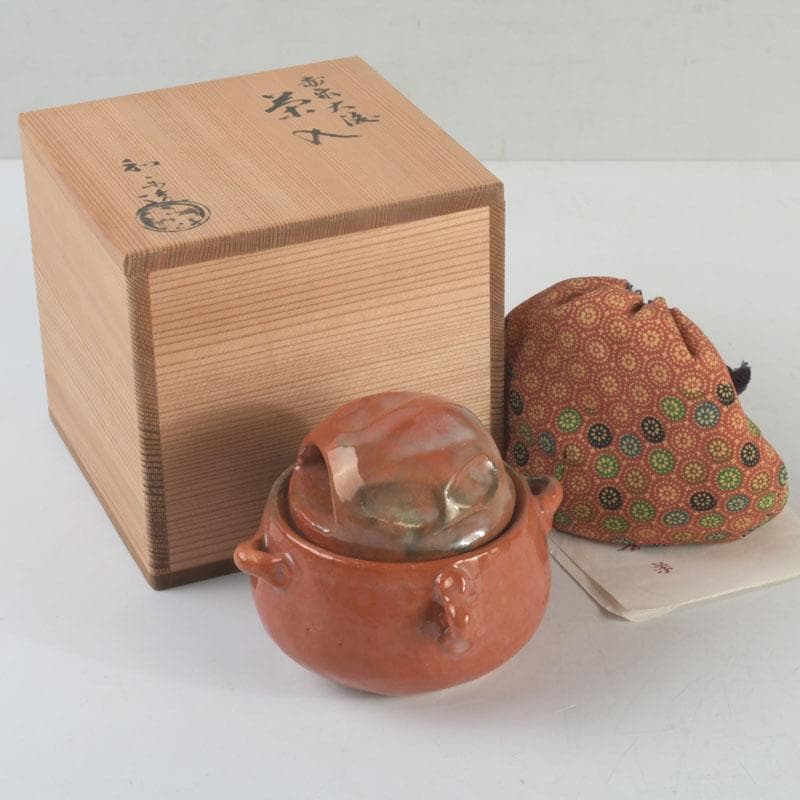 茶道具　川崎和楽造　赤楽　大渡茶入　共箱　V　9461
