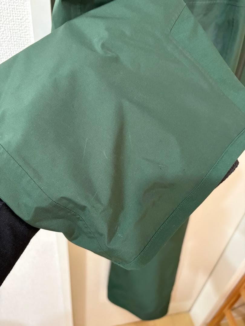 パタゴニア　パウダータウン　ビブ　ウィメンズ　お尻に擦れあり