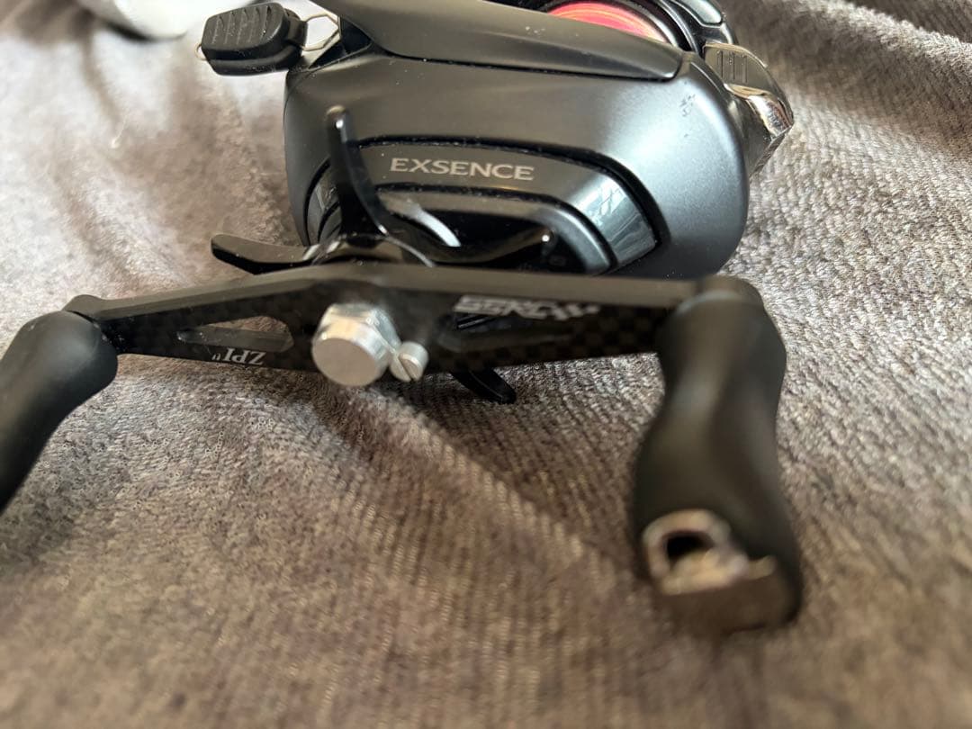 17 EXSENCE DC 左ハンドル　ベイトリールカーボンハンドル