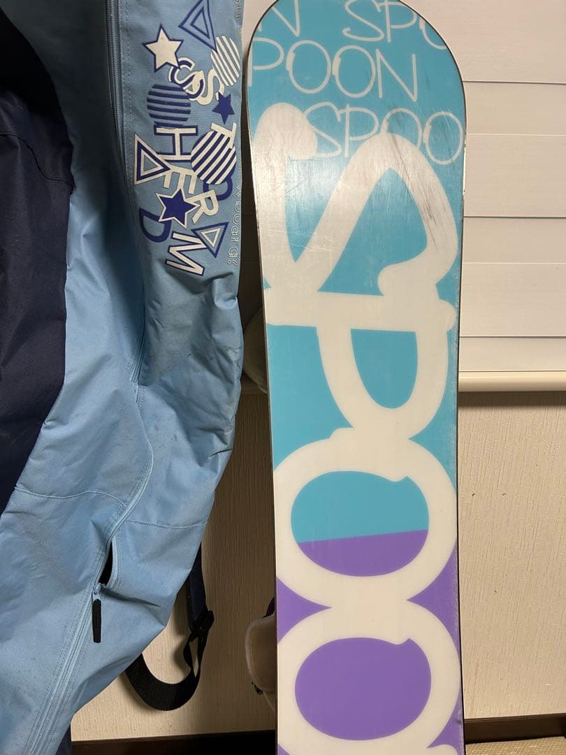 スノーボード5点セット（ジャケット・パンツ・ボード）