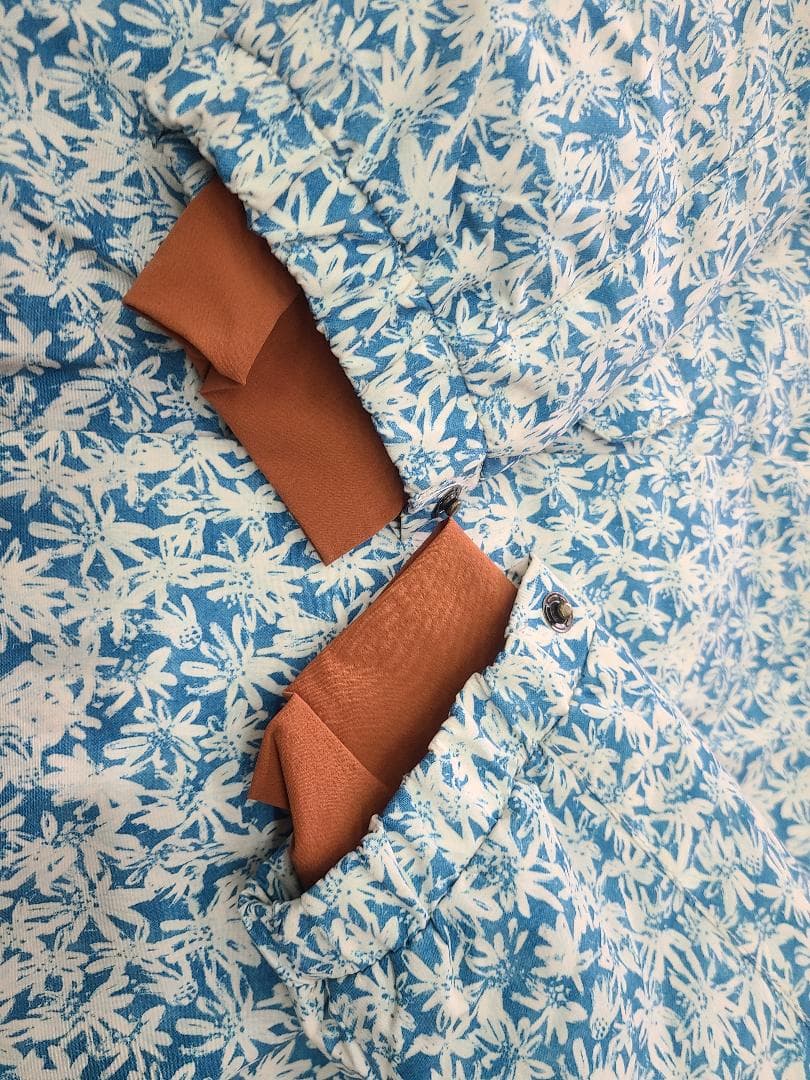 新 BURTON ZENANA JACKET ファージャケット