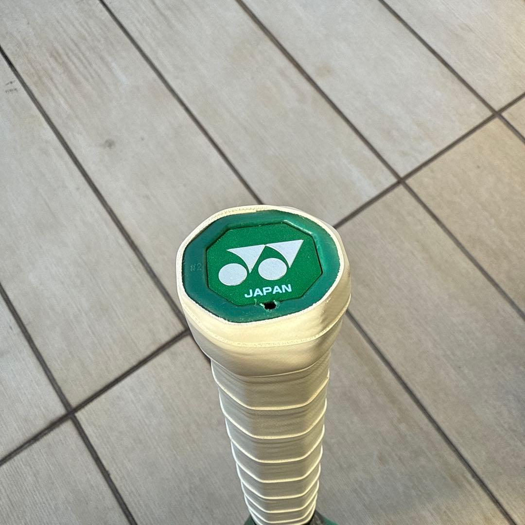 ①ヨネックス ブイコア プロ 97d 18×20 G2 テニスラケット