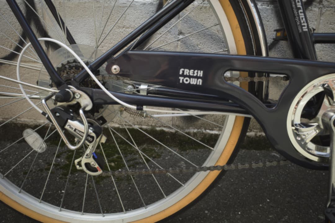 【福岡市現地引取限定】丸石サイクル ６段変速 ハブダイナモライト搭載車