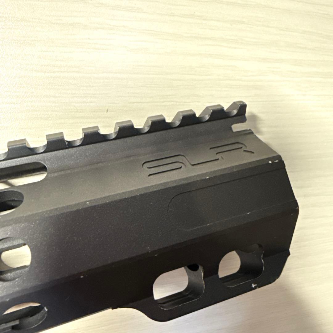 SLR ブラック　ハンドガード　トイガン　パーツ