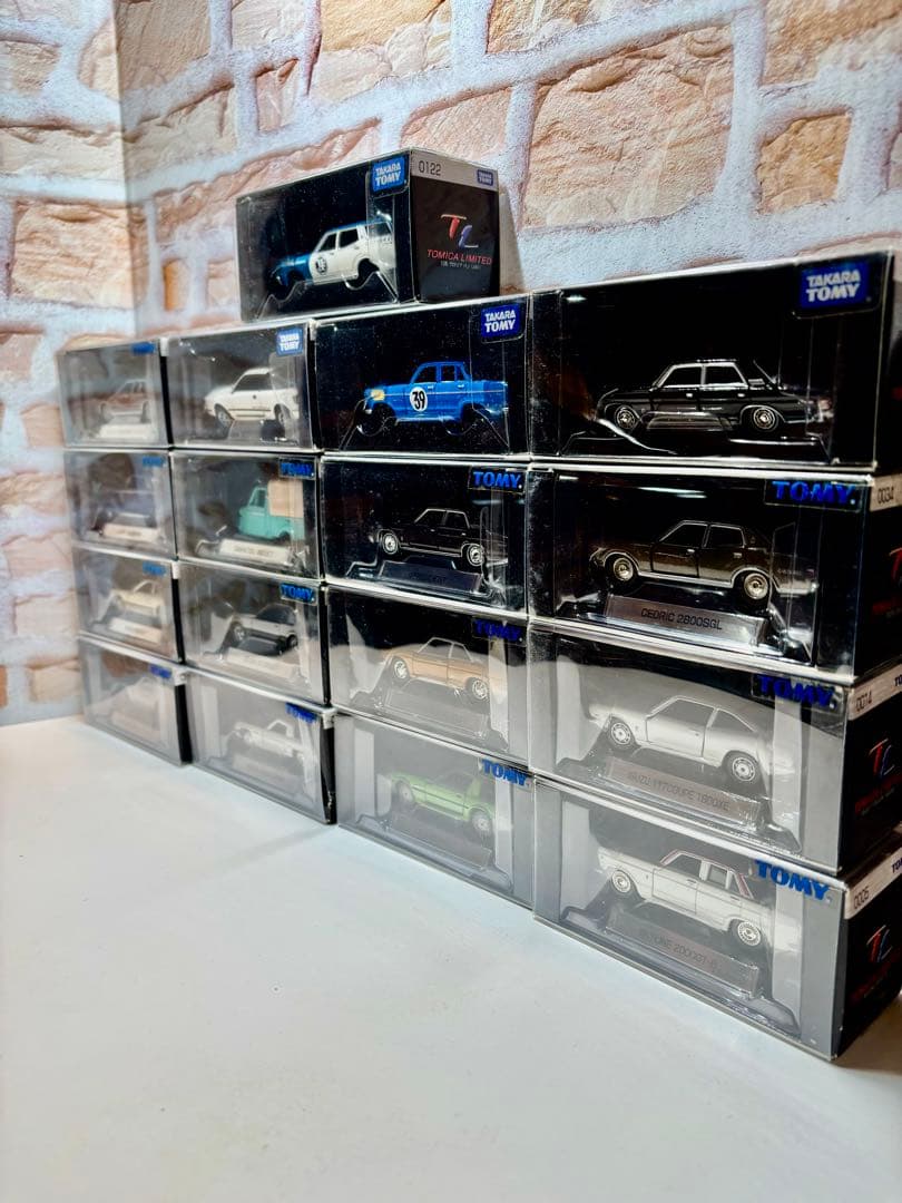 トミカ　トミカリミテッド　TOMICA LIMITED 17台セット