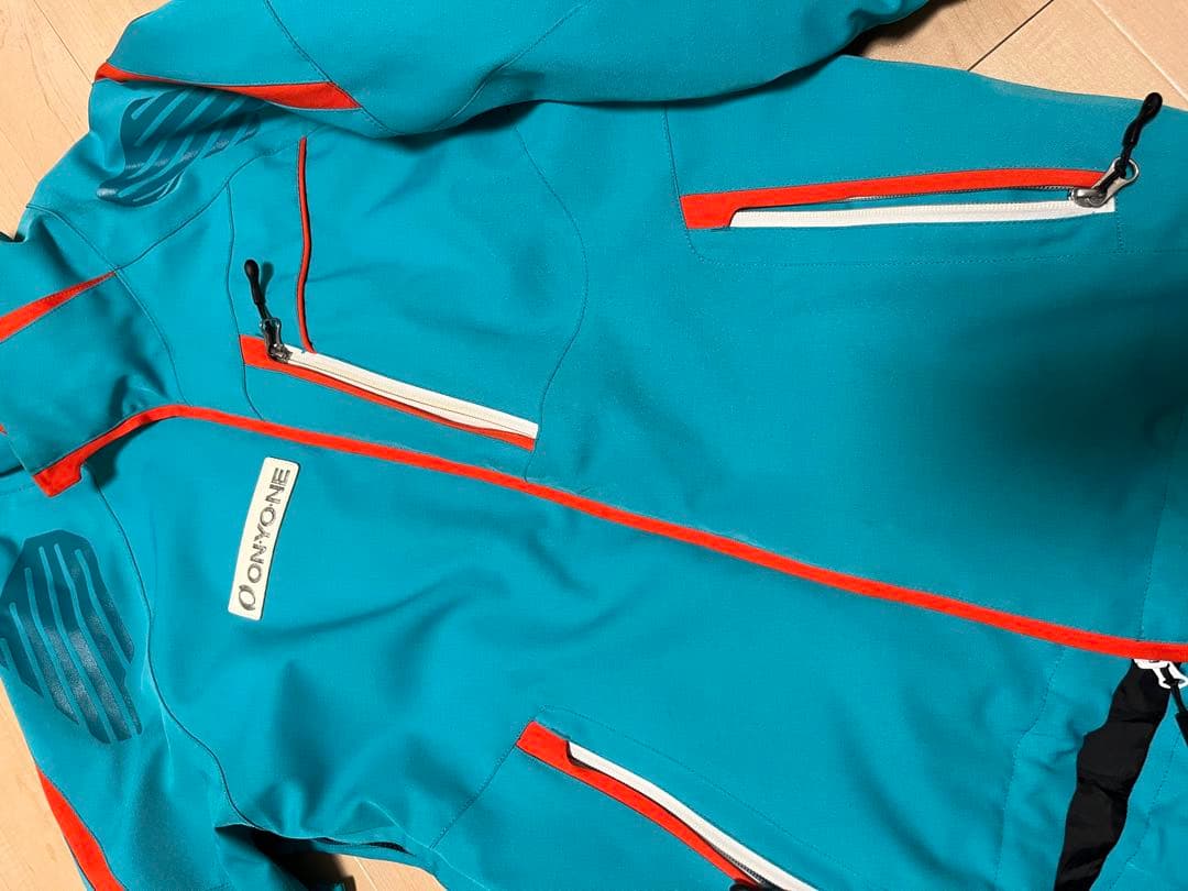 ONYOONE 防水ジャケット 青