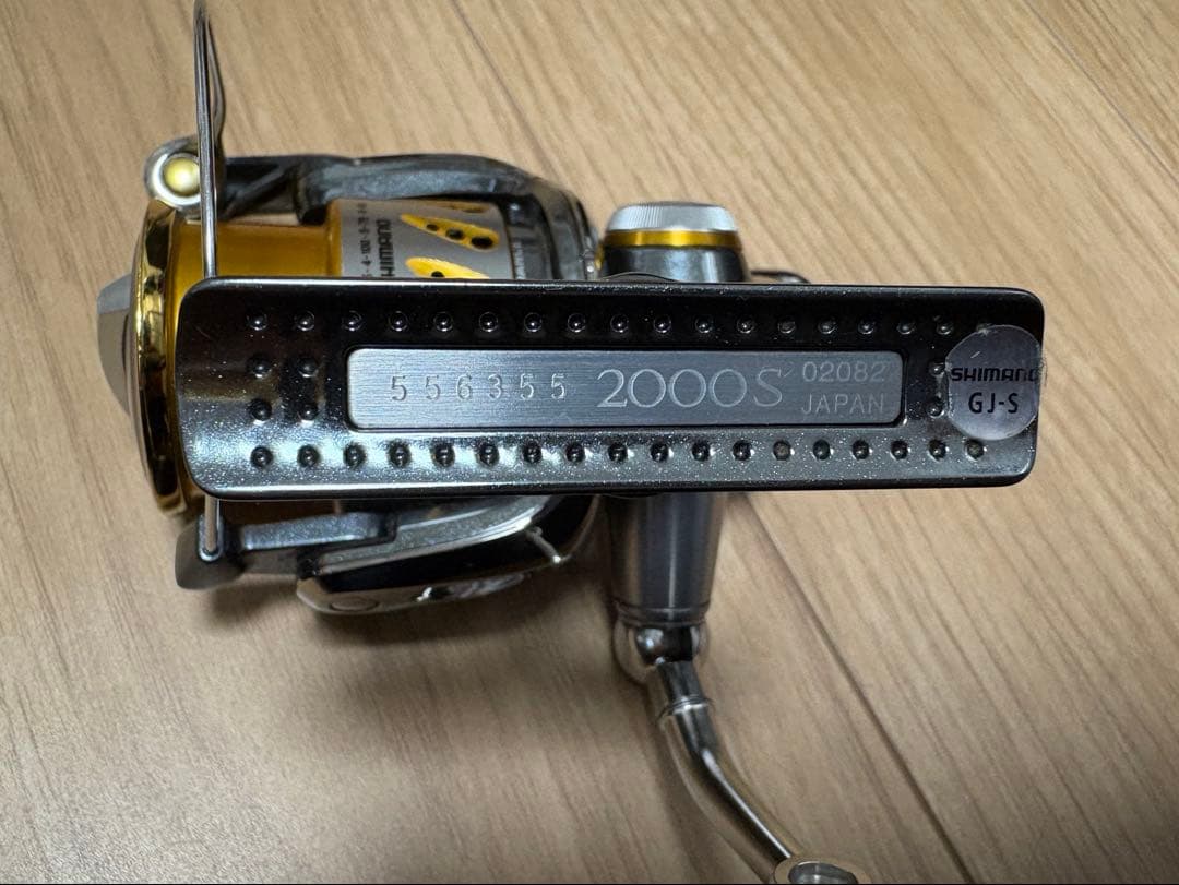 リール SHIMANO 07 STELLA 2000S