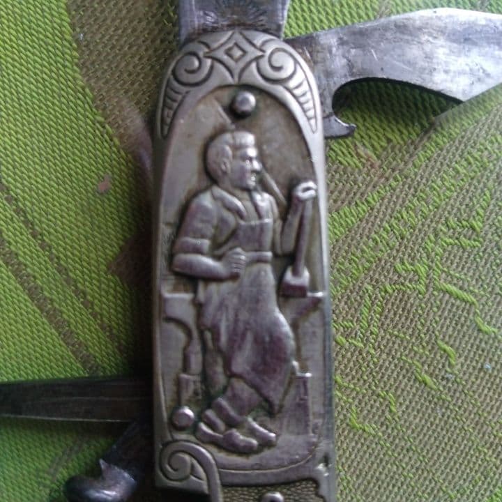 Carl Schlieper 多機能ナイフ