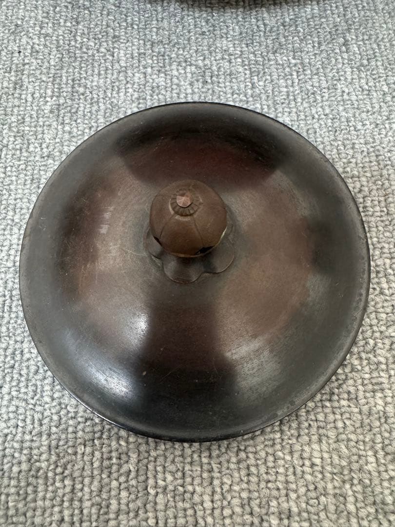 アンティーク　丸型茶釜 蓋付き