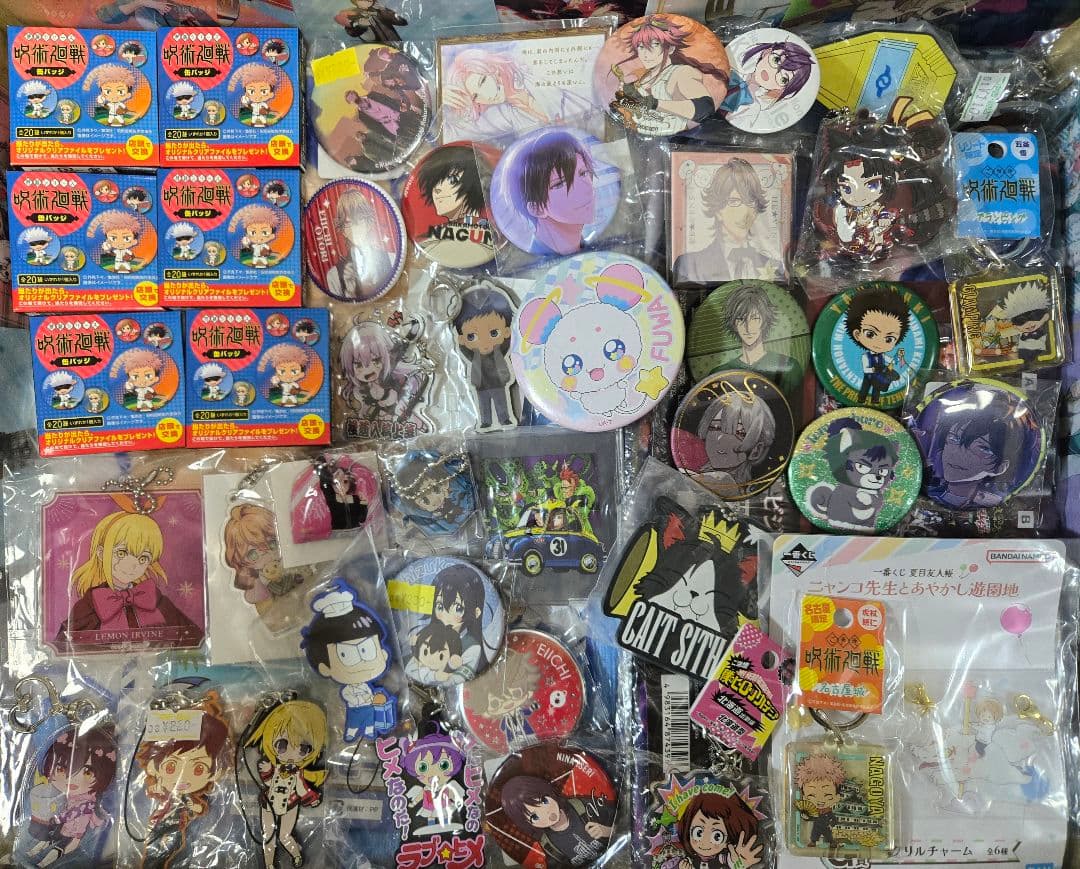 アニメグッズなど 140サイズ ノンジャンル 大量 まとめ売り 約500点