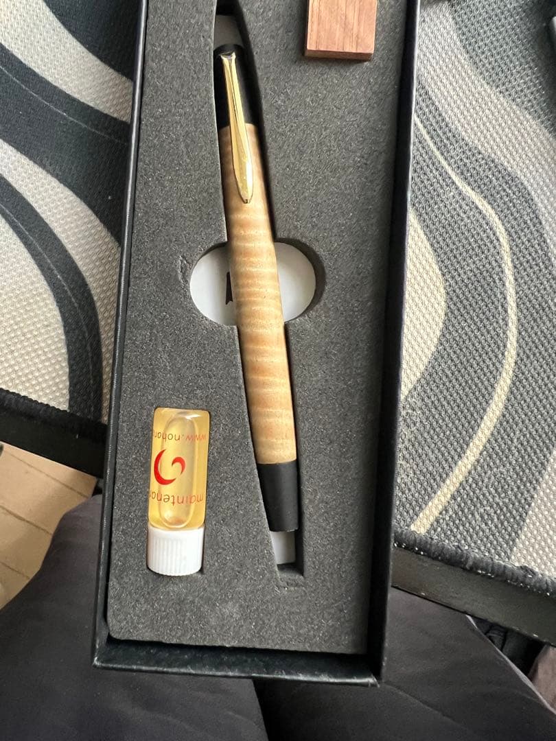 野原工芸　　0.5 外側　栃縮杢　シャープペンシル