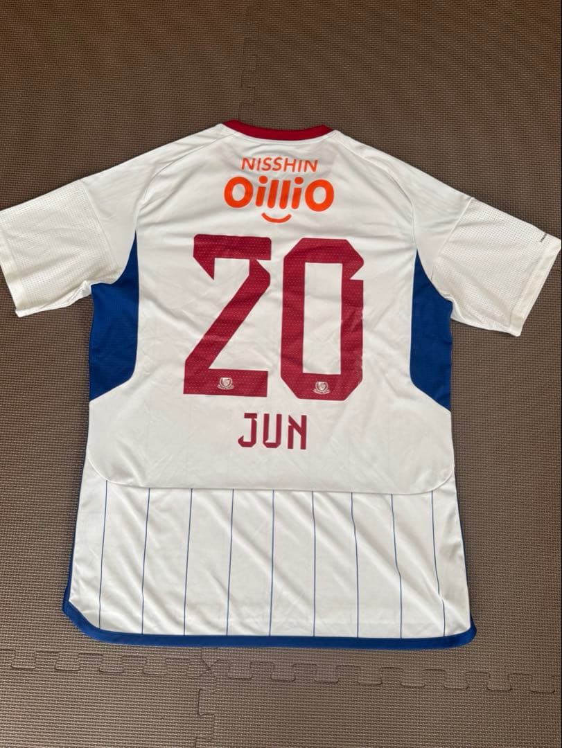 横浜F・マリノス　2024年シーズンアウェイユニフォーム　#20 天野純選手