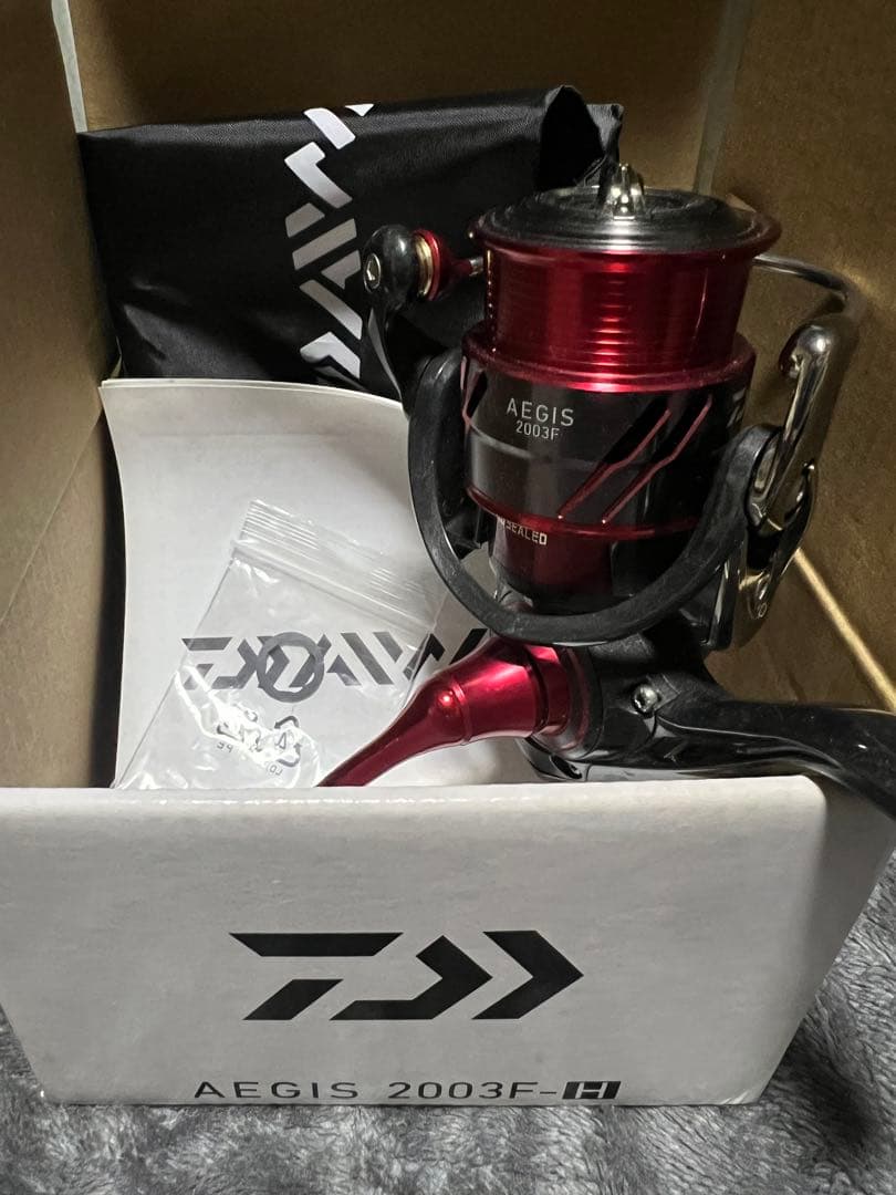 DAIWA AEGIS 2003F-H スピニングリール