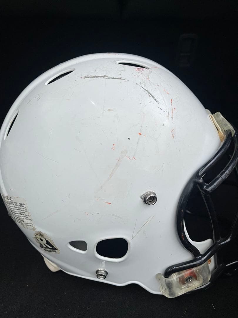 Riddell revolutionアメリカンフットボールヘルメット