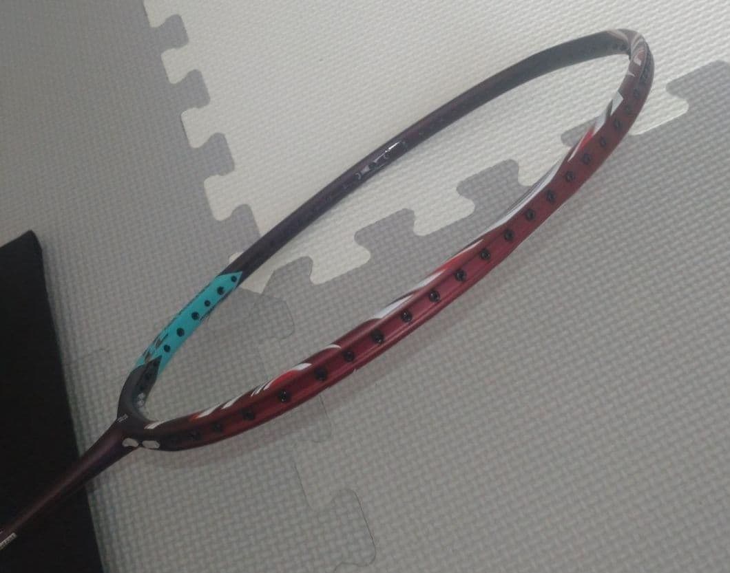 YONEX ASTROX100zz　クレナイ　新品未使用 AX100ZZ　極少