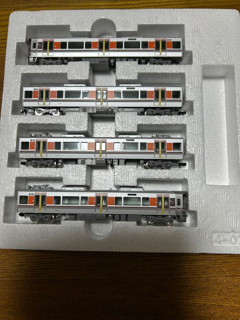 26 Nゲージ鉄道模型　JR323系 大阪環状線・8月末迄出品