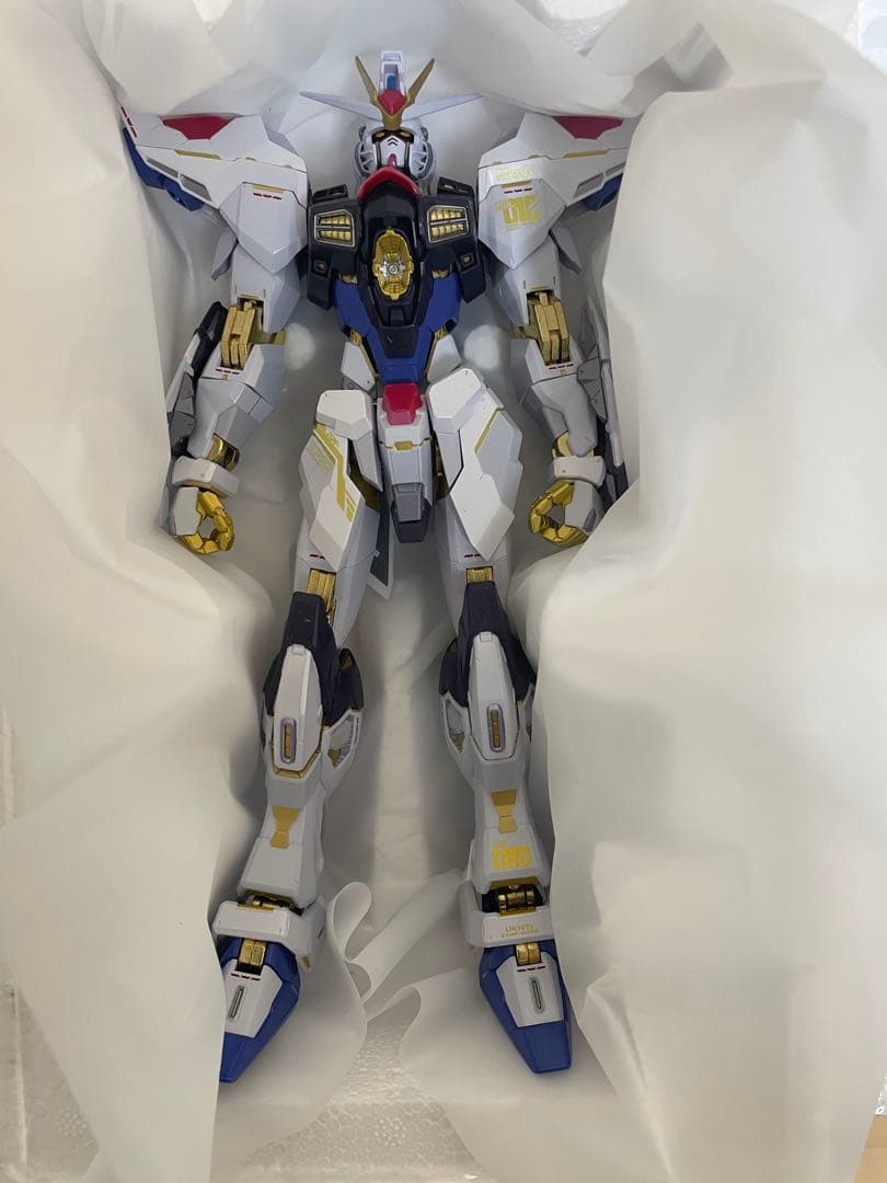 メタルビルド　ストライクフリーダム2024 中古品　送料込み