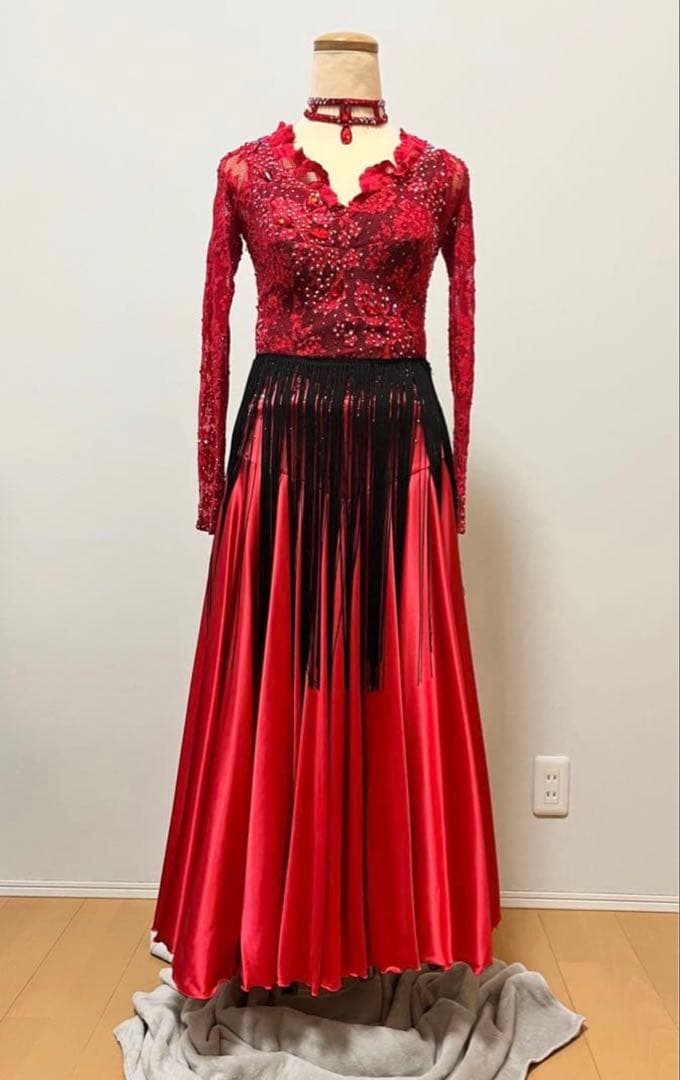 社交ダンス　ドレス　スタンダード　赤