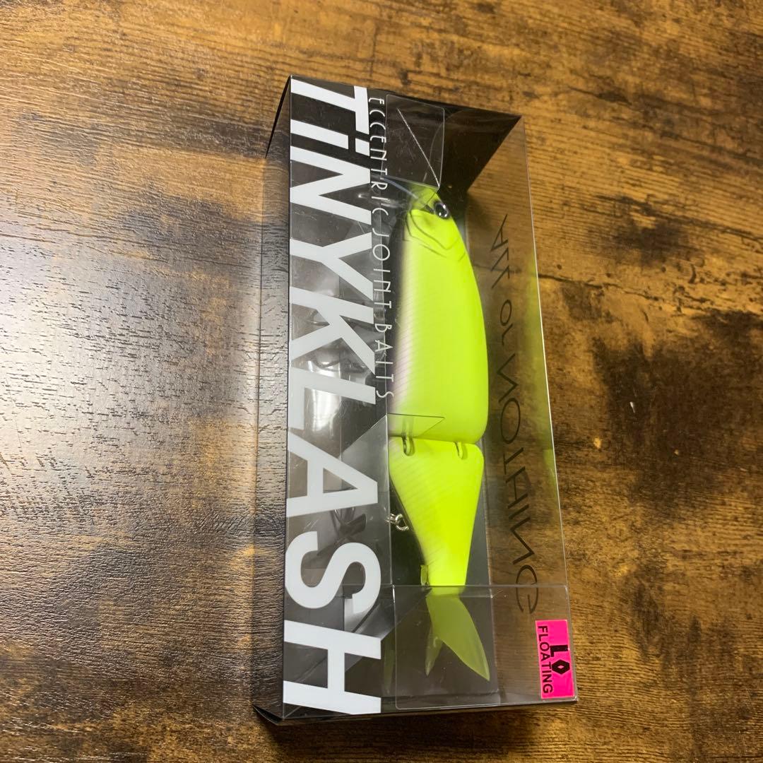 ぴろー　DRTタイニークラッシュLOW