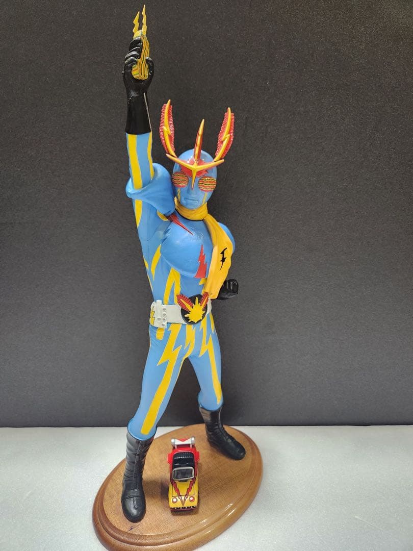 ボークス　イナズマン　ソフビ１／6 プロ製作完成品　ライジン号付属　丁寧な塗装