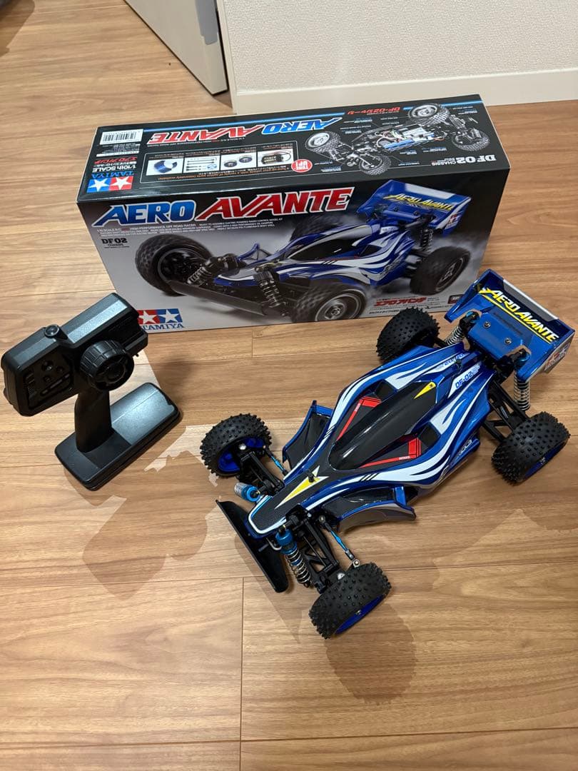 タミヤ　エアロアバンテ完成品　新品同様