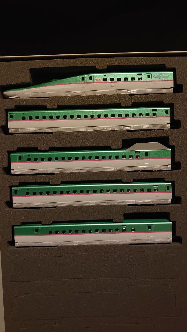 シ*ガ様 TOMIX　E5系　東北北海道新幹線　10両　加工品