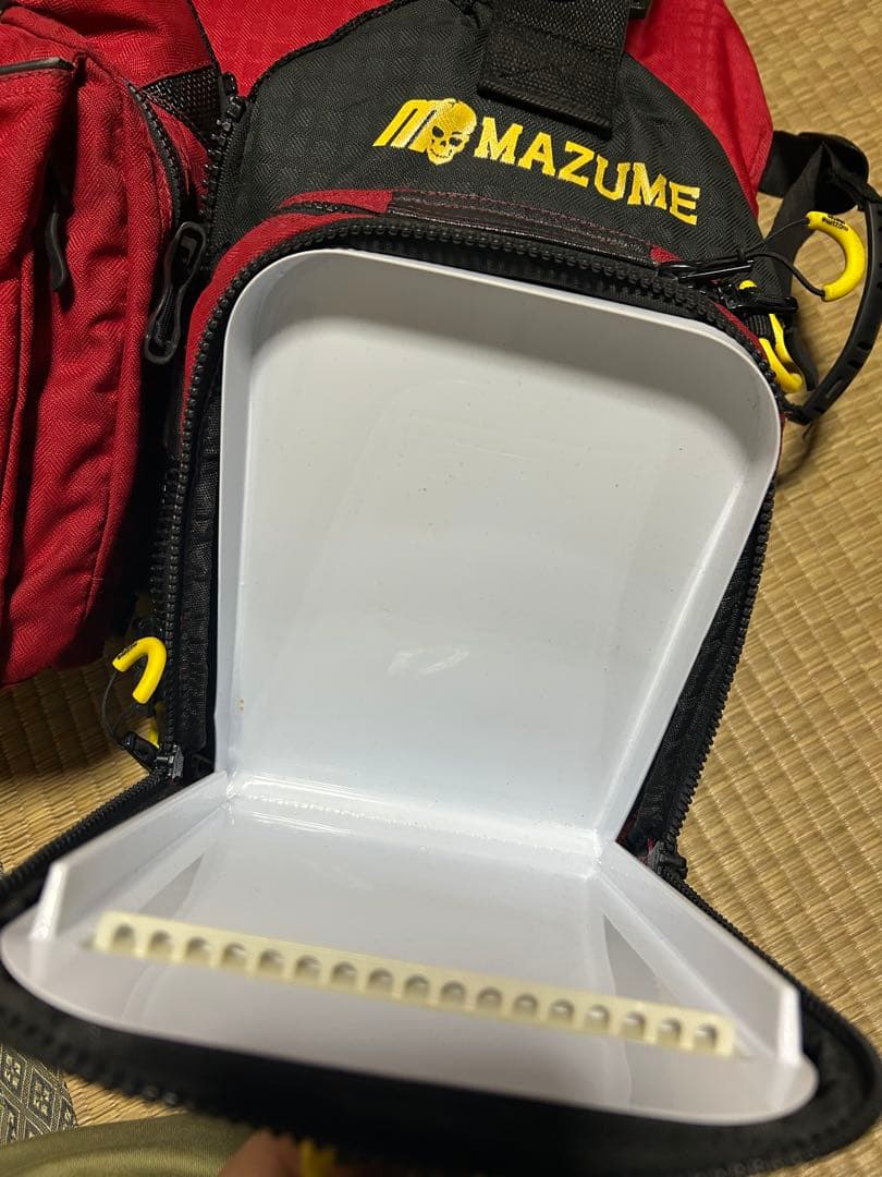 mazume レッドムーンライフジャケット サーフスペシャル III