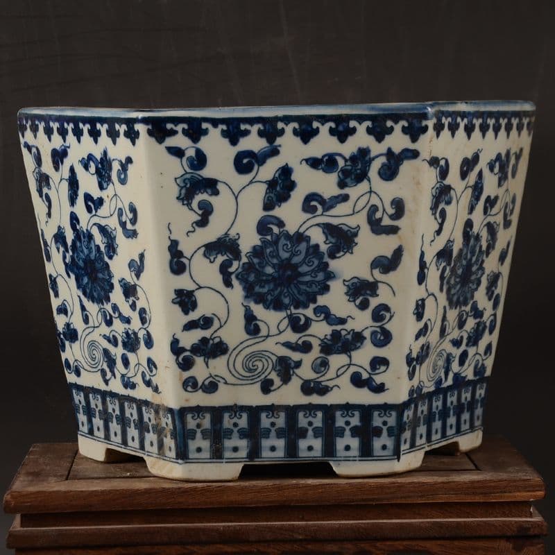 景徳鎮 青花纏枝紋六方植木鉢 陶磁器 盆栽鉢 工芸品 置物