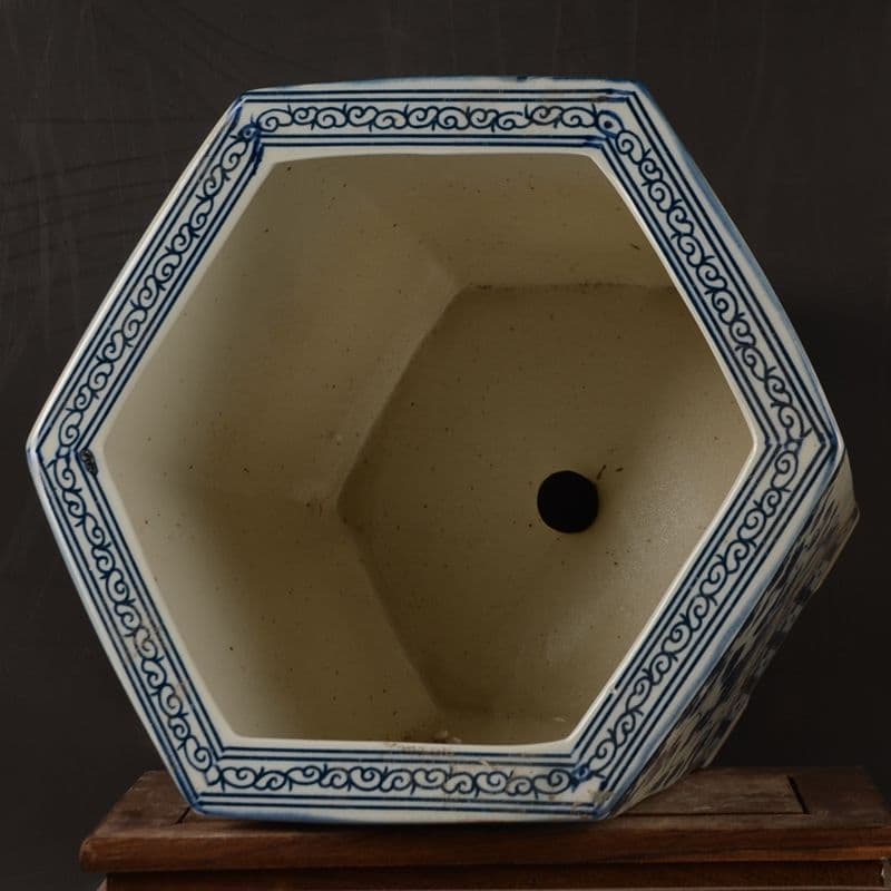 景徳鎮 青花纏枝紋六方植木鉢 陶磁器 盆栽鉢 工芸品 置物