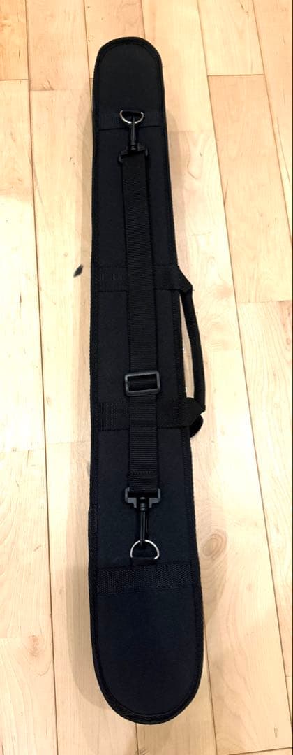 コントラバス，フランス式弓，ブラジル専用木製，フランス、ドイツ両用ケース付き。