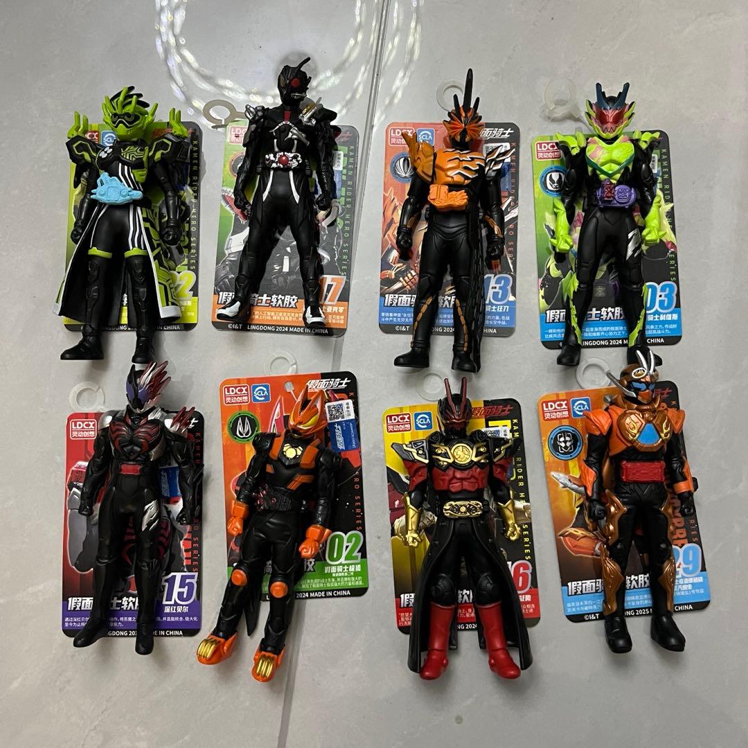 中国限定　仮面ライダー ソフビ フィギュア　8点セット　海外正規品