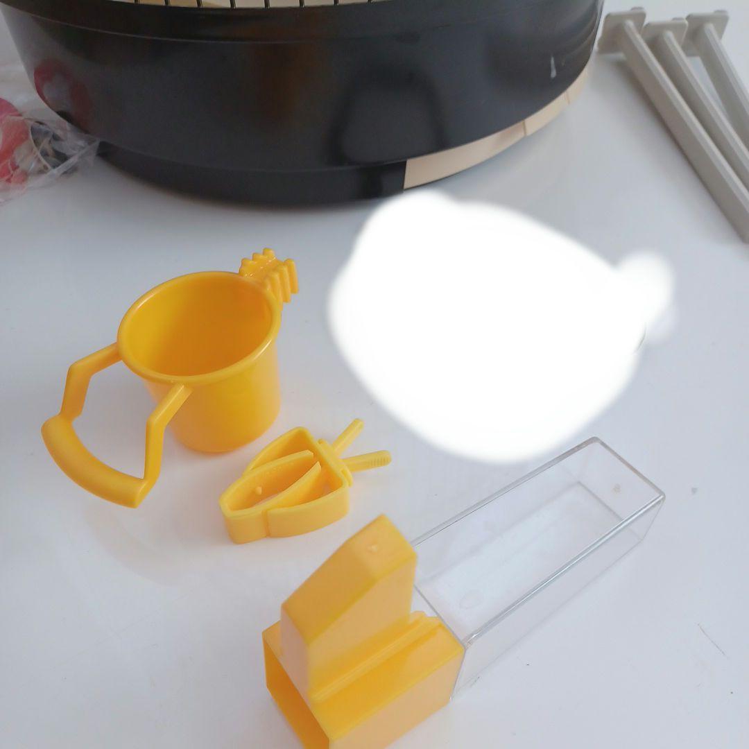 ファープラスト レジーナ 鳥かご 餌入れ ドーム型 カバー付きフルセット　水浴び