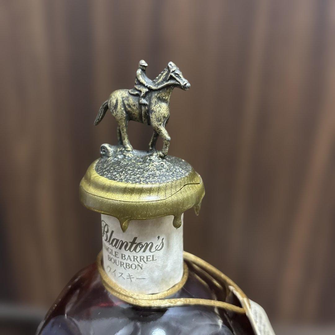 Blanton's シングルバレルバーボン