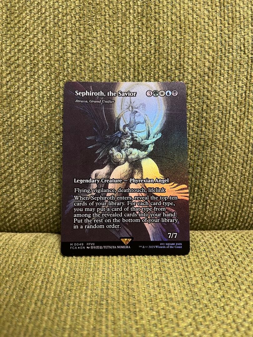 MTG 救済者、セフィロス (偉大なる統一者、アトラクサ)　FOIL 英語