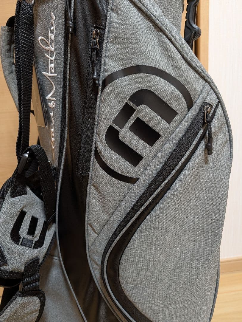 【TRAVISMATHEW/トラビスマシュー】スタンドキャディバック　グレー