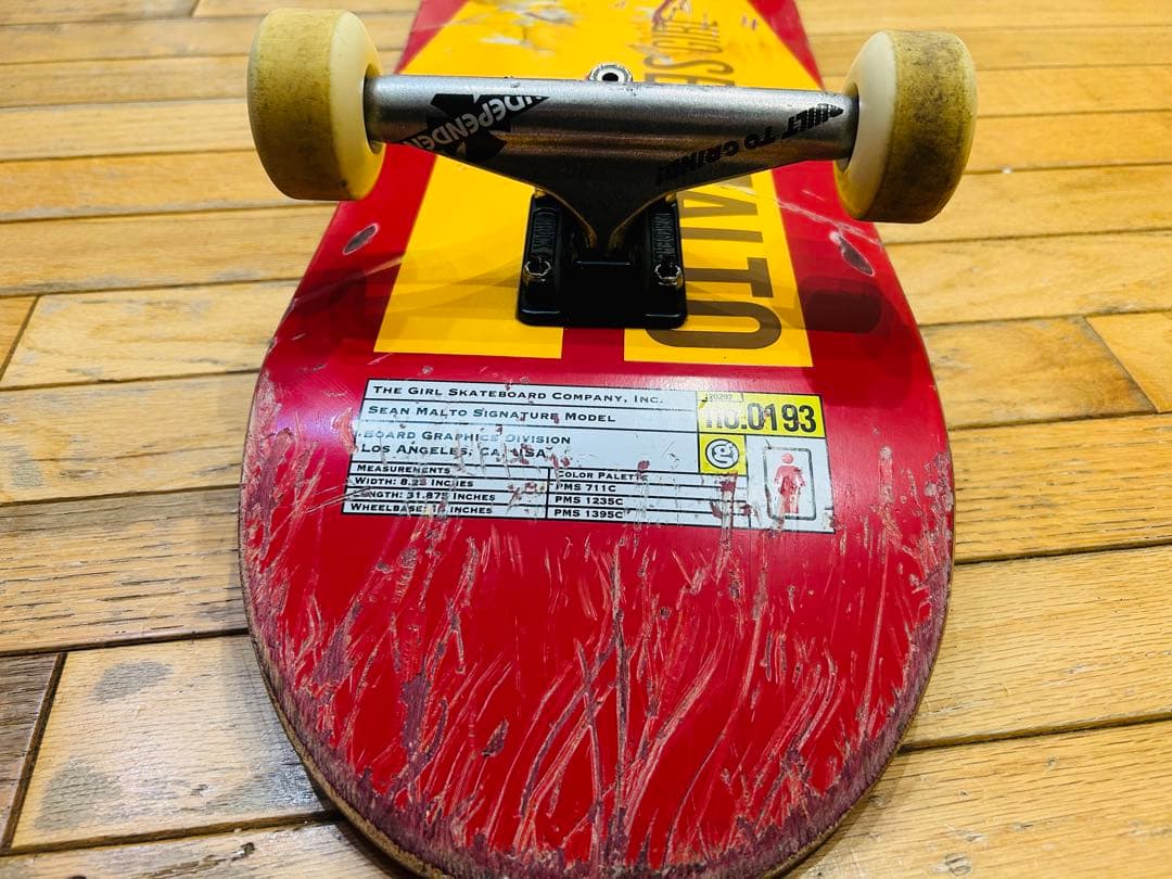 Girl ガール　スケートボード コンプリート　インディペンデントスケボー完成品