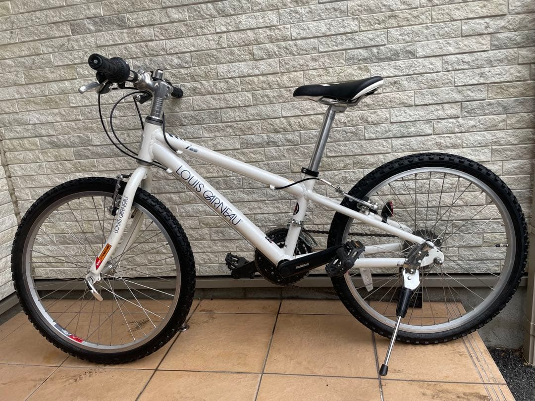 美品　 LOUIS GARNEAU 子供用自転車 22インチ ホワイト