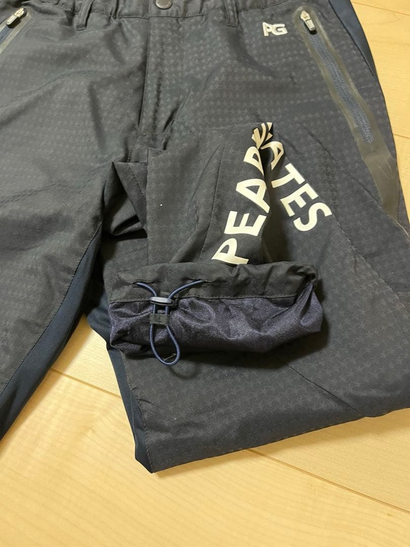 パーリーゲイツパンツサイズ4 美品