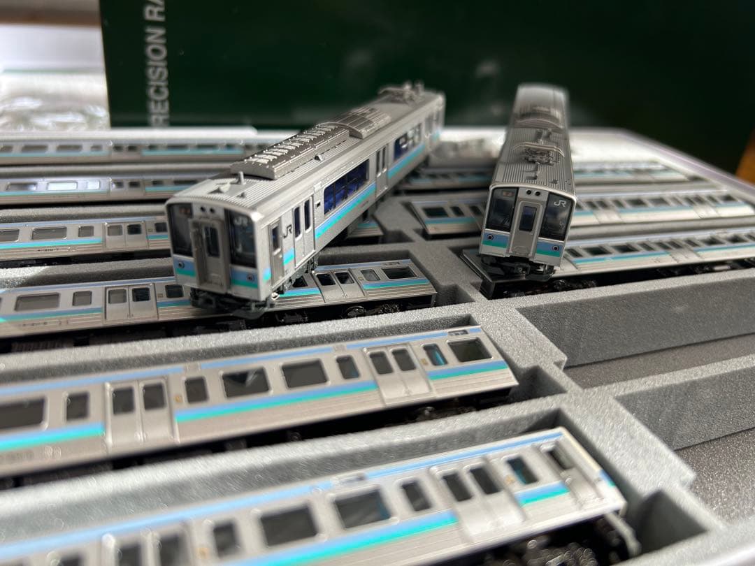 KATO 211系0/3000番台(長野色)・E127系100番台11両セット