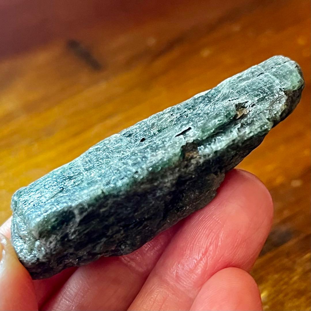 高品質 タンザニア グリーンカイヤナイト 231.75ct 宝石 原石 天然石