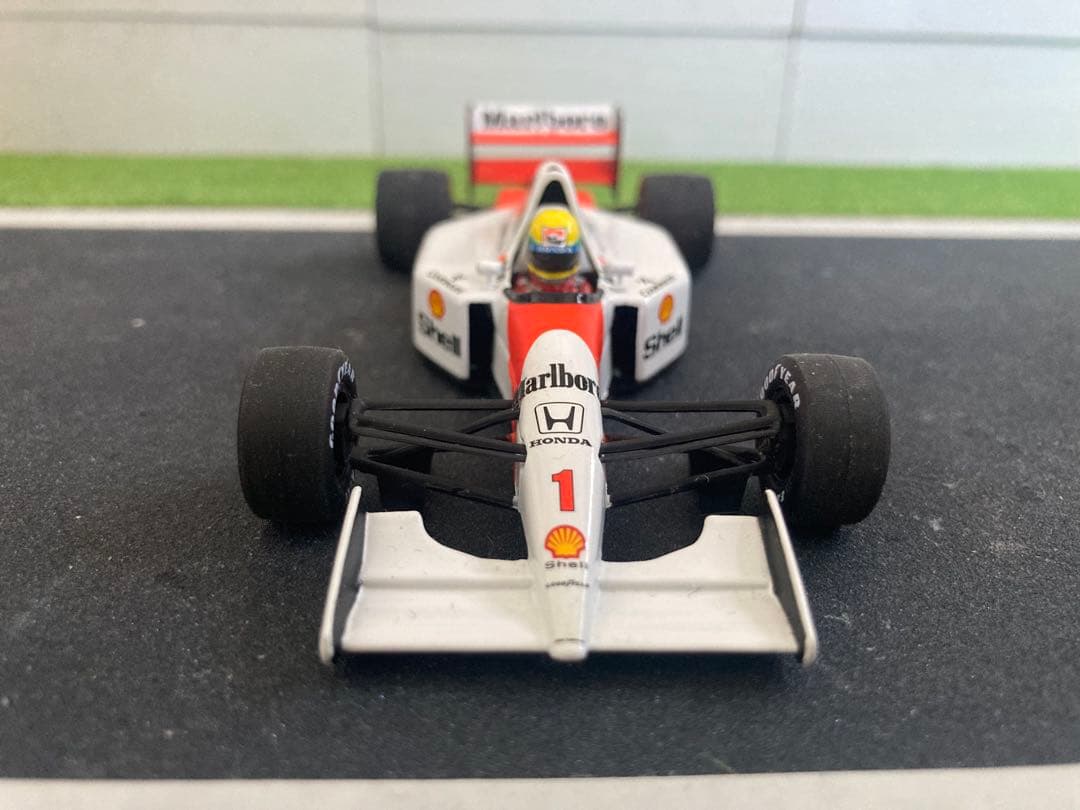 mikuni392 ミニチャンプスマクラーレンホンダMP4/7 オマケ付き