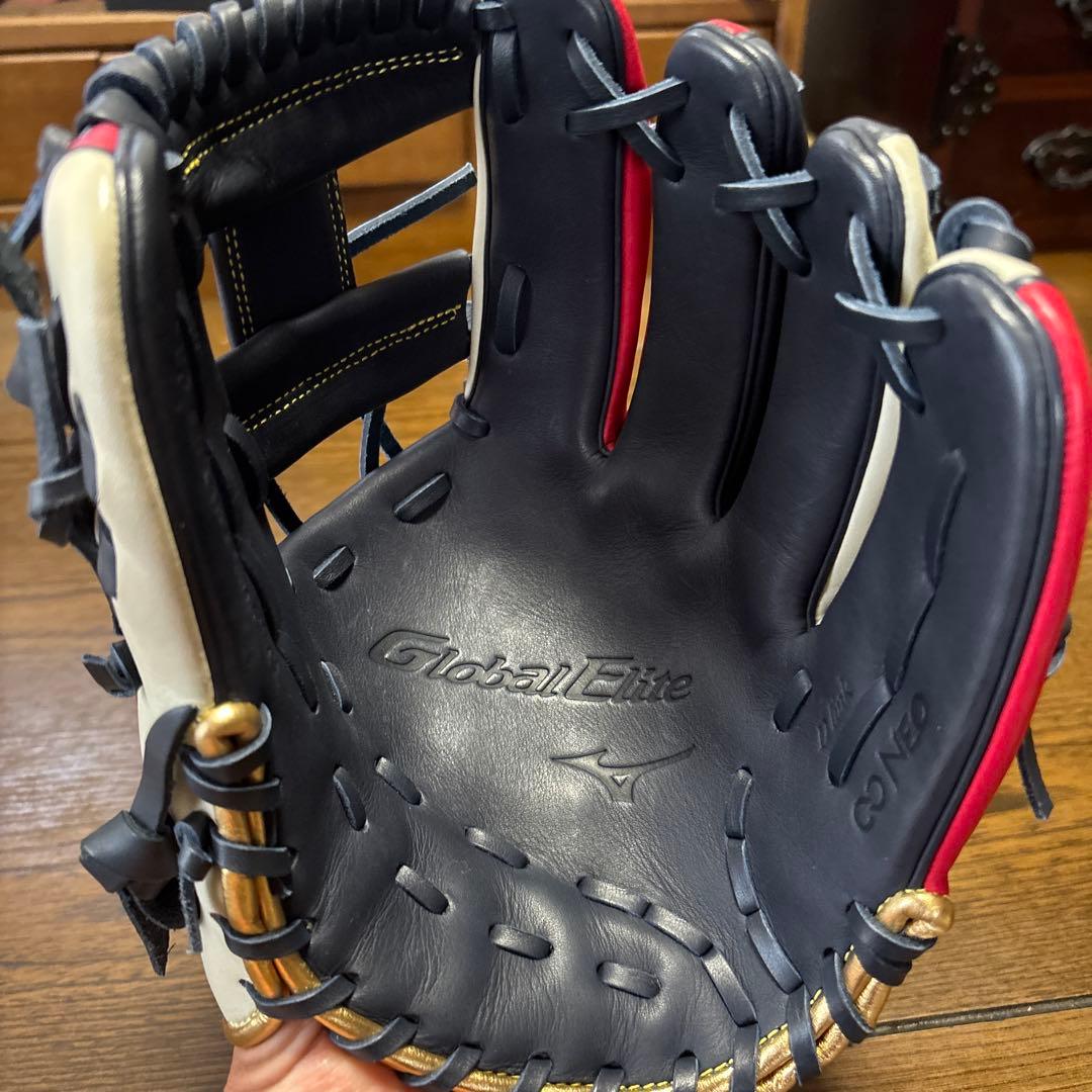 未使用品 ミズノ グローバルエリート インフィニティNEO 軟式グローブ