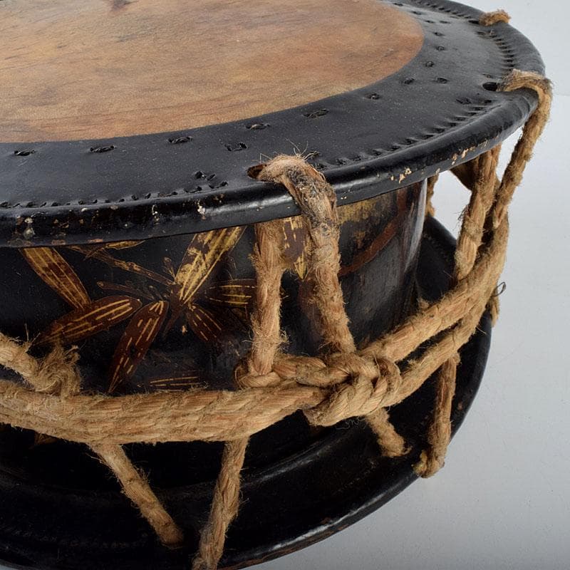 和楽器　和太鼓　締太鼓　黒漆金蒔絵胴　C　8682D