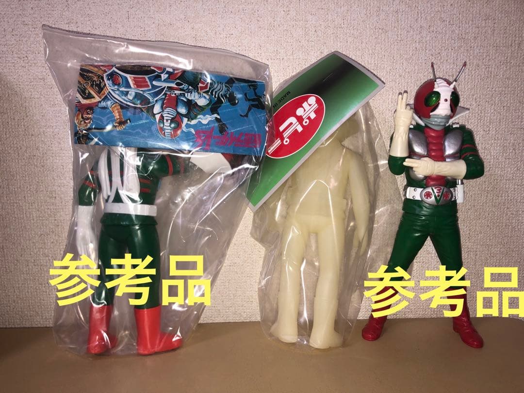 仮面ライダーV3ソフビ★蓄光1体★足裏ポピー　石森プロ　未開封