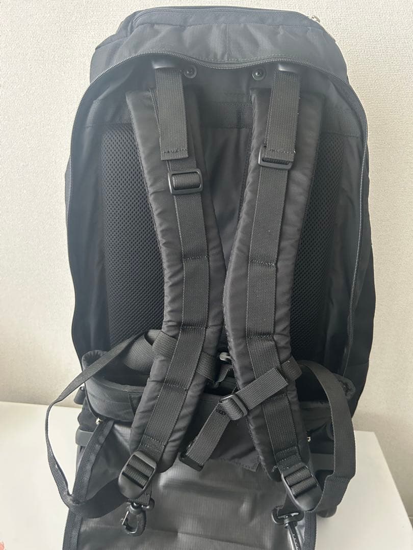 リュック　キャリー　バック　ソロツーリスト　57L 拡張可能