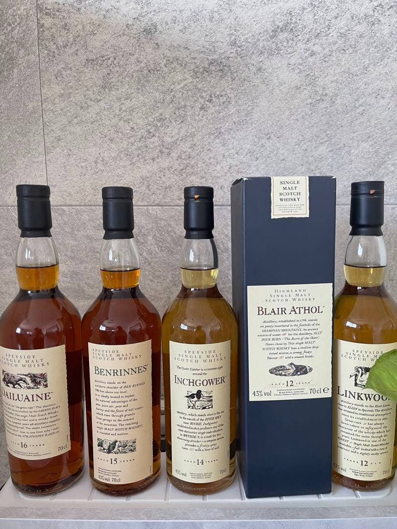 花と動物　ウイスキー11本セット