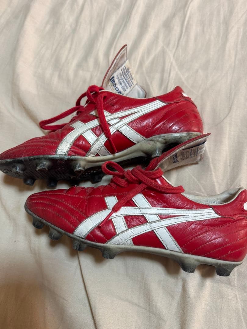 アシックス インジェクター2002 赤 25.0cm サッカースパイク