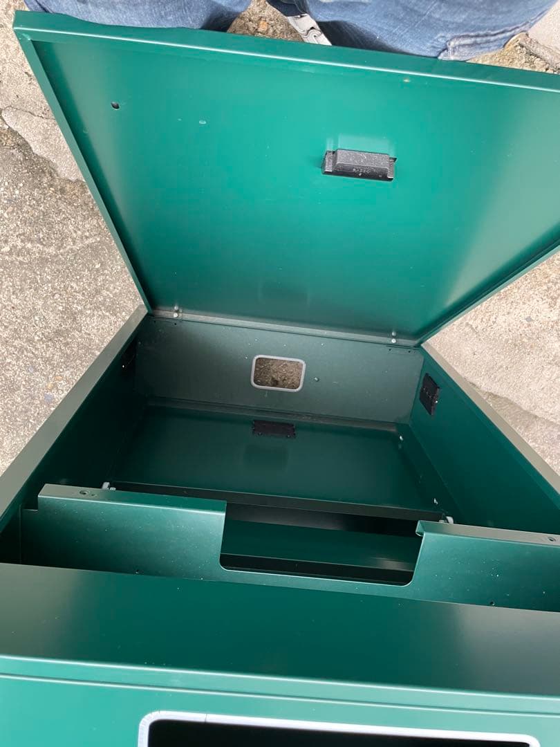 近隣配達可能　厚い鉄板　スチール製　レジ台　ツールキャビネット